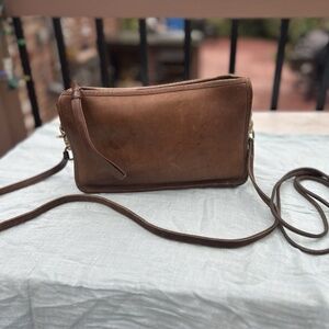 Coach 1970's Vintage Bonnie Cashin Tan Leather Basic Bag 384-6624 Made in NYC